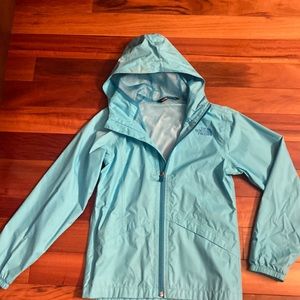 The North Face girls size medium rain jacket/ windbreaker